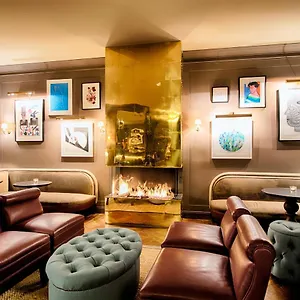 Otel Mondrian Am Checkpoint Charlie, Berlin
