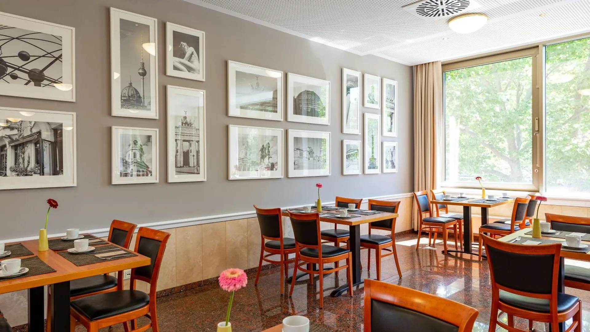 Leonardo Hotel Berlin Ku'Damm 4*,  Germany